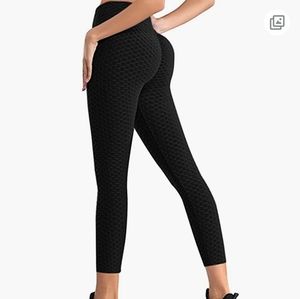 NWOT Texture Bubble Black Leggings XXL